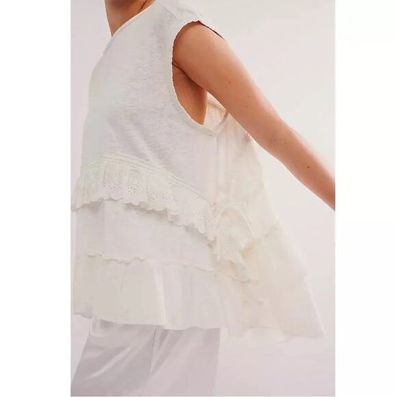 Free People White Claire Tee Size Medium - Picture 3 of 9